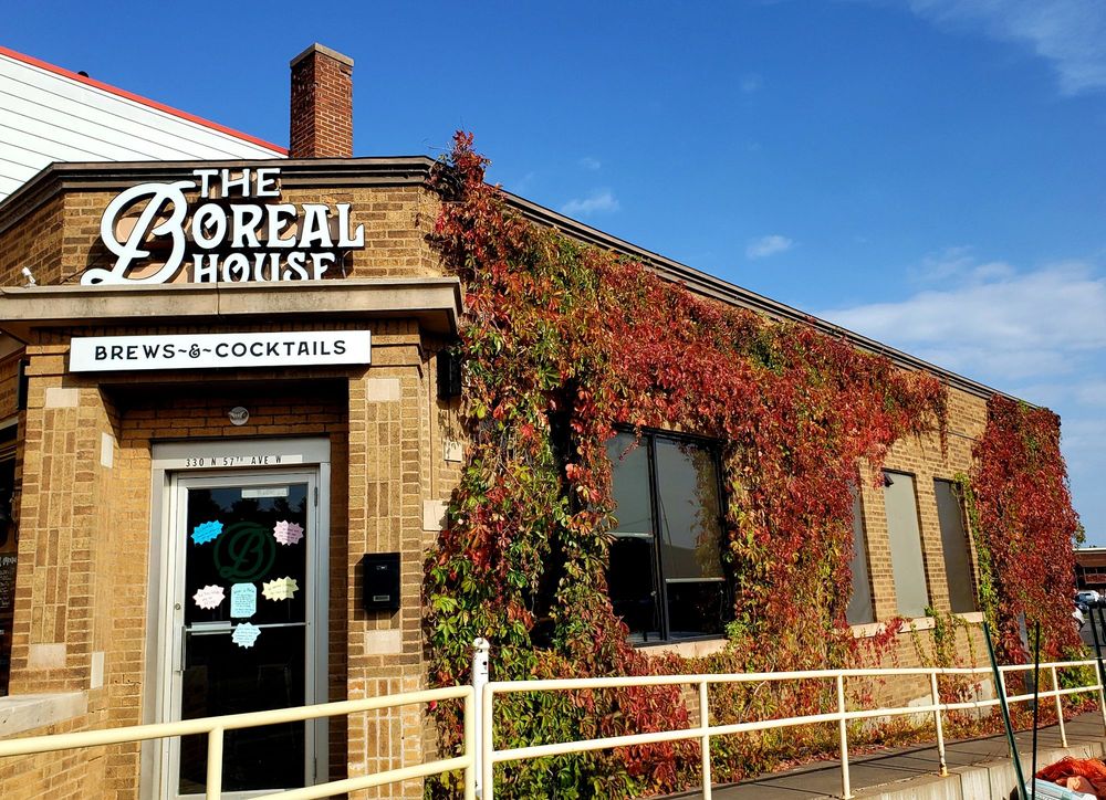 THE BOREAL HOUSE Updated September 2024 16 Photos 330 N 57th Ave