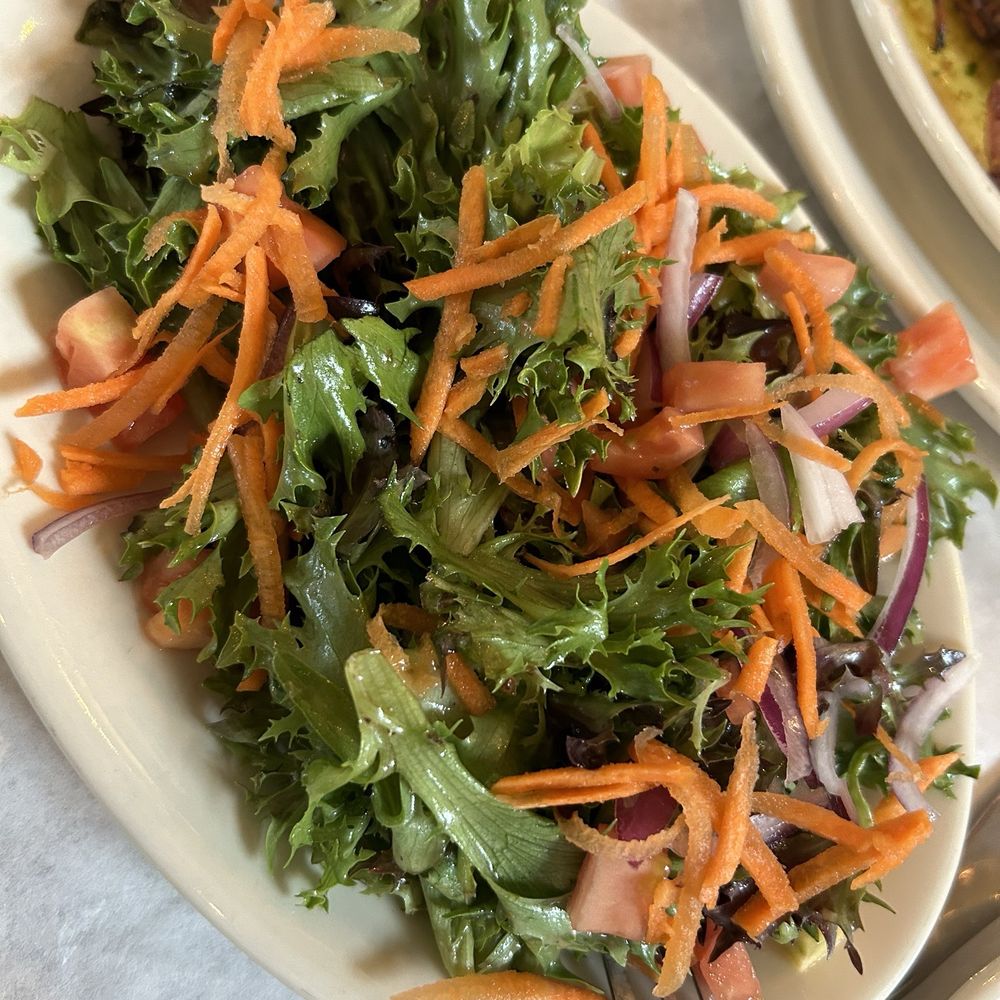 Blue Point Grill Newtown - Salad Near Me - Newtown, Pennsylvania