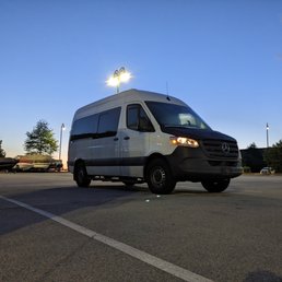 Bass Pro Shops, Bristol