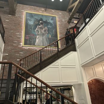 The James - Inside - American Near Me - Babylon, New York