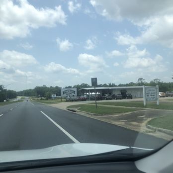 Fratelli's Pizza - a view of a highway - Pizza Near Me - Pelham, Georgia