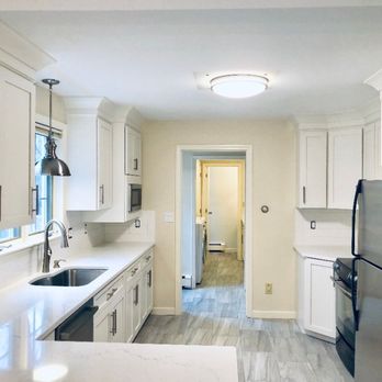 Ideal Home Improvement - shaker doors and drawer fronts, crown molding - Cabinetry Near Me - Dracut, Massachusetts Ideal Home Improvement - shaker doors and drawer fronts, crown molding - Cabinetry Near Me - Dracut, Massachusetts