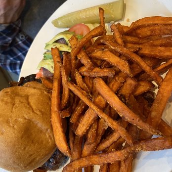 Amaya - Bison burger, sweet potato fries - New American Near Me - Santa Fe, New Mexico