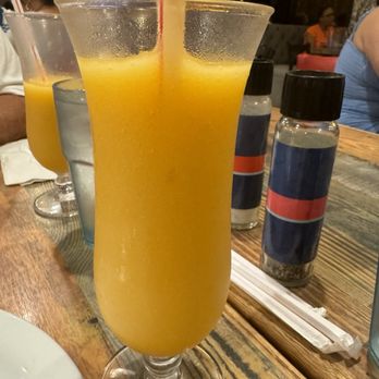 Polo Norte Kendall  - Jugo de Mango - Cuban Near Me - Miami, Florida
