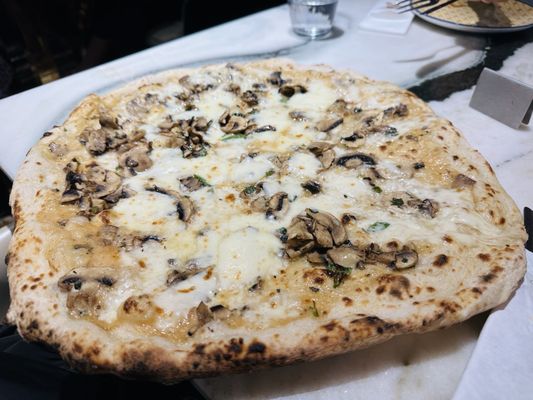 L'Antica Pizzeria da Michele by null