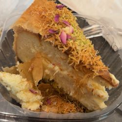 Mediterranean Taste - Baklava cheesecake