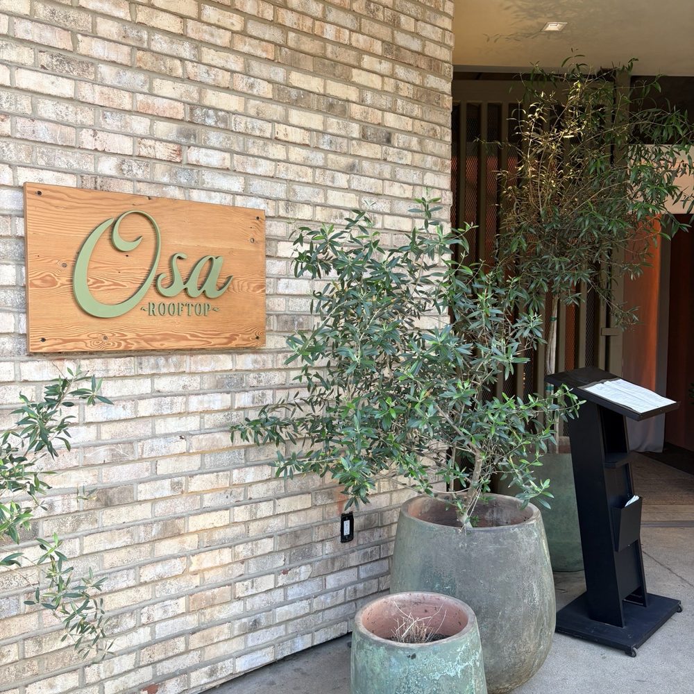 Osa Rooftop - Outside - enter here and take the elevator up to the 6th floor - Bars Near Me - Pasadena, California