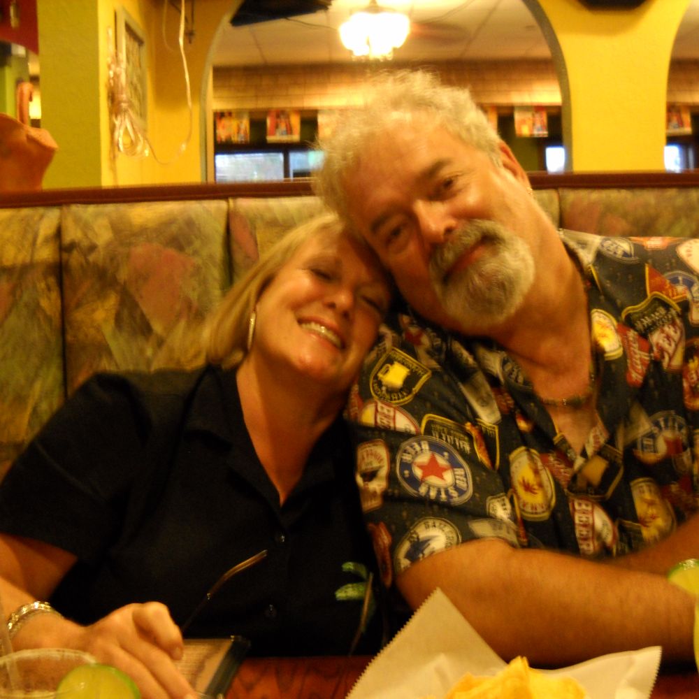 Huddle House - At a Mexican Restaurant (El Rodeos) in Pensacola, FL Great food and margueritas - Diners Near Me - Alexandria, Louisiana Huddle House - At a Mexican Restaurant (El Rodeos) in Pensacola, FL Great food and margueritas - Diners Near Me - Alexandria, Louisiana
