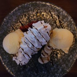 Kami Ramen Bar - Fried cheesecake Nada. 10 out of 10