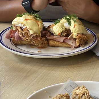 Eunice - Soft shell Crab Benedict - Cajun/Creole Near Me - Houston, Texas Eunice - Soft shell Crab Benedict - Cajun/Creole Near Me - Houston, Texas