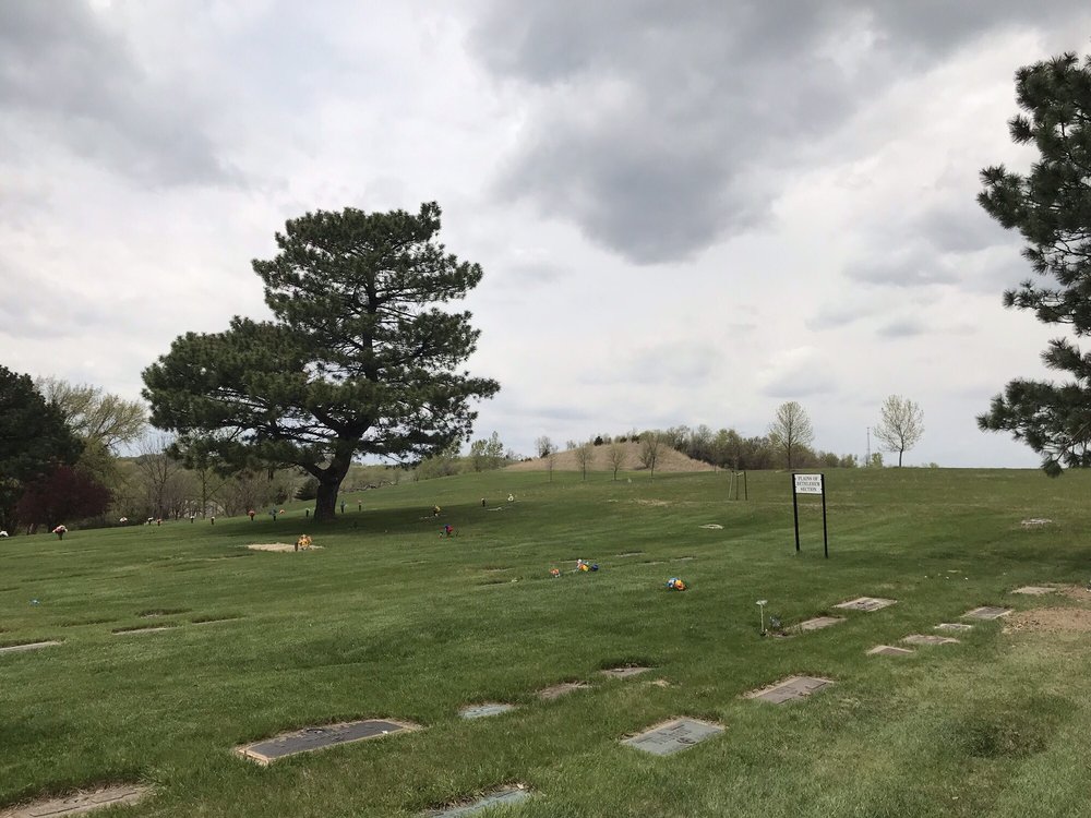 CALVARY CEMETERY 2802 Casselman St, Sioux City, Iowa Funeral Services & Cemeteries Phone