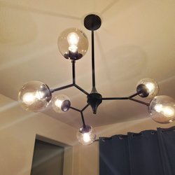 Latanzio Electric - Dining room.