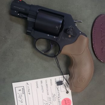 Fowler Gun Room - This is what I bought. Felt comfortable in my hand. Easy to pull the trigger. Very lightweight. - Guns & Ammo Near Me - Orange, California Fowler Gun Room - This is what I bought. Felt comfortable in my hand. Easy to pull the trigger. Very lightweight. - Guns & Ammo Near Me - Orange, California