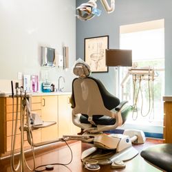 Grand Family Dentistry - One of our fully-equipped treatment rooms, designed with comfort in mind.
