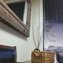 Bryan N House, DDS - Beautiful decor in the waiting room.