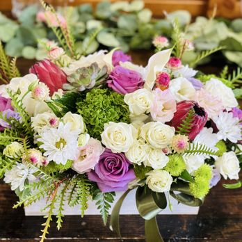 Weymouth Flowers - Florists Near Me - Weymouth, Massachusetts Weymouth Flowers - Florists Near Me - Weymouth, Massachusetts