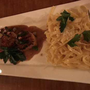 Lo Coco's - Scallops Saute Sec at Lo Coco's in Oakland. - Italian Near Me - Oakland, California