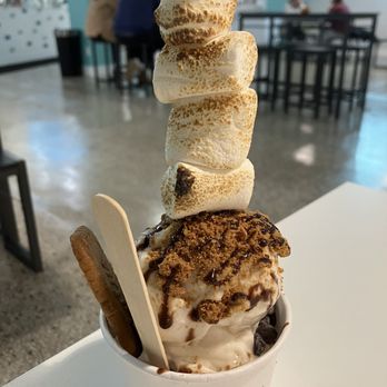 iFreeze Creamery - Non-dairy s'mores - Ice Cream & Frozen Yogurt Near Me - Royal Oak, Michigan iFreeze Creamery - Non-dairy s'mores - Ice Cream & Frozen Yogurt Near Me - Royal Oak, Michigan