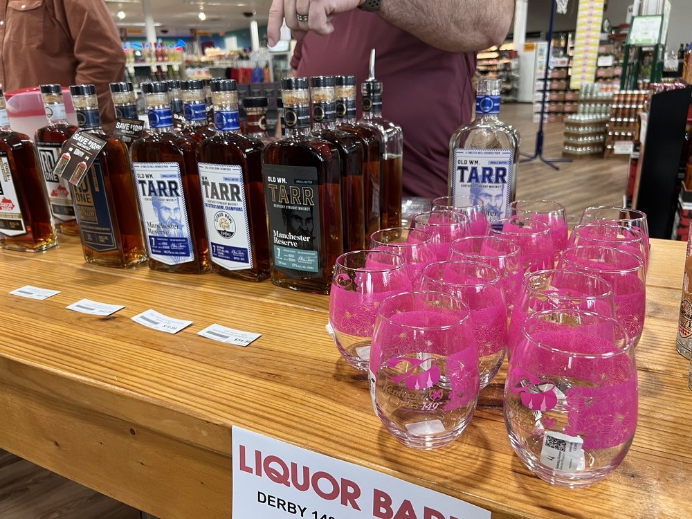 LIQUOR BARN Updated October 2024 58 Photos & 72 Reviews 921