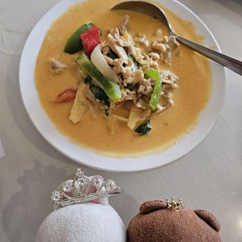 Thai Lao Restaurant - Pineapple curry... a bit spicy - Laotian Near Me - Pearl City, Hawaii Thai Lao Restaurant - Pineapple curry... a bit spicy - Laotian Near Me - Pearl City, Hawaii