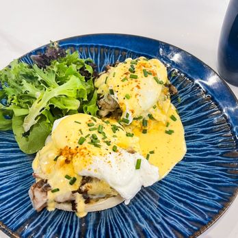 Early Bird Cafe - Brisket Benedict - Breakfast & Brunch Near Me - Richmond, Texas