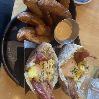 Reunion - Breakfast Pita - Breakfast & Brunch Near Me - Brooklyn, New York Reunion - Breakfast Pita - Breakfast & Brunch Near Me - Brooklyn, New York