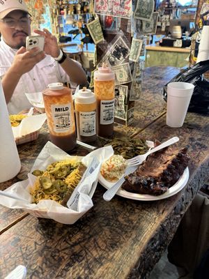 Barrel House BBQ by null