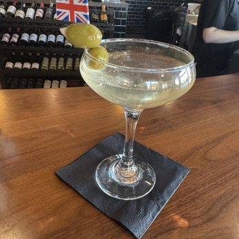 The Crown & Anchor Pub - Dirty martini - Pubs Near Me - Pooler, Georgia