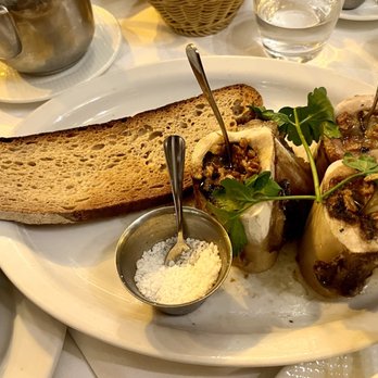 Chez André - Bone marrow - luscious - French Near Me - Paris, 75