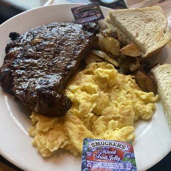 The Lodge at St Rose - Ribeye steak - Pubs Near Me - Henderson, Nevada The Lodge at St Rose - Ribeye steak - Pubs Near Me - Henderson, Nevada