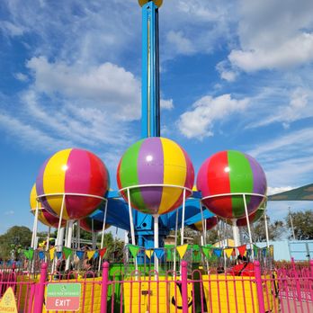 Peppa Pig Theme Park - Amusement Parks Near Me - Cypress Gardens, Florida