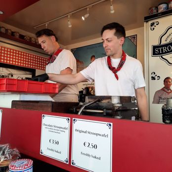 Rudi’s Original Stroopwafels - Cooking up that yum for the crowd, prices posted - Waffles Near Me - Amsterdam, New Hampshire Rudi’s Original Stroopwafels - Cooking up that yum for the crowd, prices posted - Waffles Near Me - Amsterdam, New Hampshire