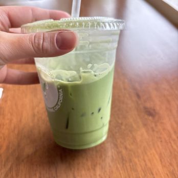 Blue Hummingbird Roastery - Matcha with vanilla and oat milk - Coffee Roasteries Near Me - Irvine, California Blue Hummingbird Roastery - Matcha with vanilla and oat milk - Coffee Roasteries Near Me - Irvine, California