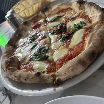 Gioia Italy - Margarita pizza - Pizza Near Me - Hallandale Beach, Florida Gioia Italy - Margarita pizza - Pizza Near Me - Hallandale Beach, Florida