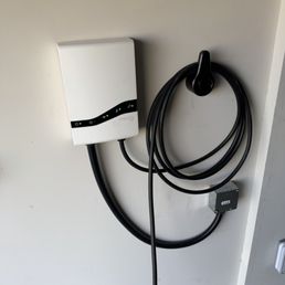 Emporia Pro Charger