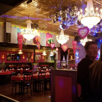 Lips - Atlanta - The restaurant decorated for Valentine's day. - Bars Near Me - Atlanta, Georgia Lips - Atlanta - The restaurant decorated for Valentine's day. - Bars Near Me - Atlanta, Georgia