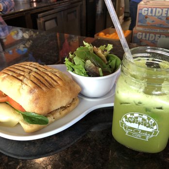 Two Chicks Cafe - Chicken Panini and Green Blast juice - Breakfast & Brunch Near Me - New Orleans, Louisiana