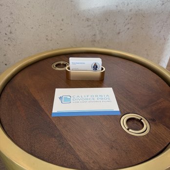 California Divorce Pros - Reception Area - Process Servers Near Me - Glendale, California California Divorce Pros - Reception Area - Process Servers Near Me - Glendale, California
