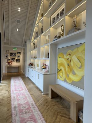 Kendra Scott Flagship by null