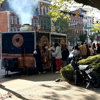 The Colonial Grill - The food truck - Food Trucks Near Me - Morristown, New Jersey The Colonial Grill - The food truck - Food Trucks Near Me - Morristown, New Jersey