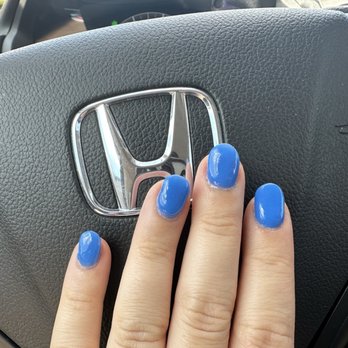 Spalon Beauty & Nails - Thick, uneven, lumpy. $47 down the drain - Nail Salons Near Me - Arlington, Texas Spalon Beauty & Nails - Thick, uneven, lumpy. $47 down the drain - Nail Salons Near Me - Arlington, Texas