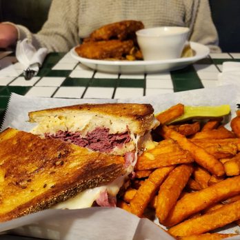 O'Reilly's Pub - Stacked Ruben & seasoned sweet potato fries - Pubs Near Me - Columbus, Ohio O'Reilly's Pub - Stacked Ruben & seasoned sweet potato fries - Pubs Near Me - Columbus, Ohio