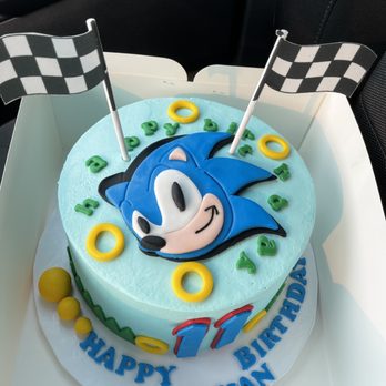 BiBi Pastry & Cafe - Custom sonic cake - Patisserie/Cake Shop Near Me - Sacramento, California