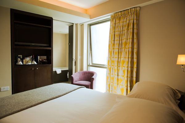 Hart's Hotel and Kitchen by null