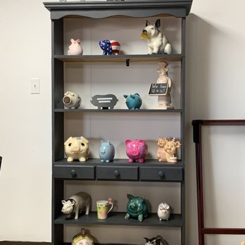 Carolina Barbecue - Pig Display - Barbeque Near Me - Spartanburg, South Carolina