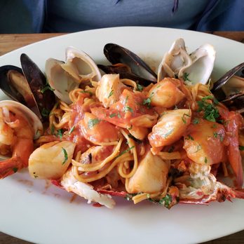 Osteria Brooklyn - Spaghetti fruit de la mare - Italian Near Me - Brooklyn, New York Osteria Brooklyn - Spaghetti fruit de la mare - Italian Near Me - Brooklyn, New York