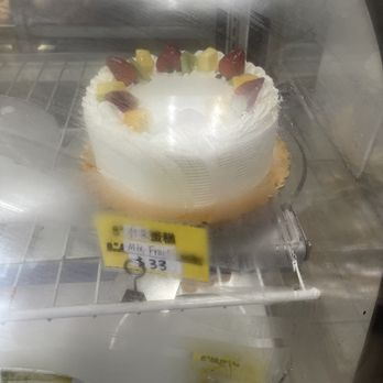 Sunny Bakery - Fruit cake $33 - Bakeries Near Me - San Gabriel, California