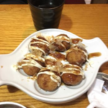 Malado Sushi - Japanese Near Me - Toronto, Ontario