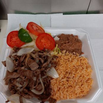 Las Chistosas Taqueria - Plato de cecina con tortillas de maíz o de harina - Food Trucks Near Me - Houston, Texas Las Chistosas Taqueria - Plato de cecina con tortillas de maíz o de harina - Food Trucks Near Me - Houston, Texas
