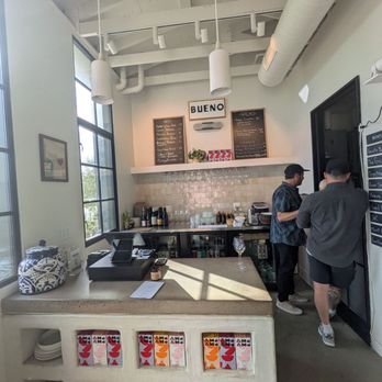 Bueno - Wine Bars Near Me - Oceanside, California